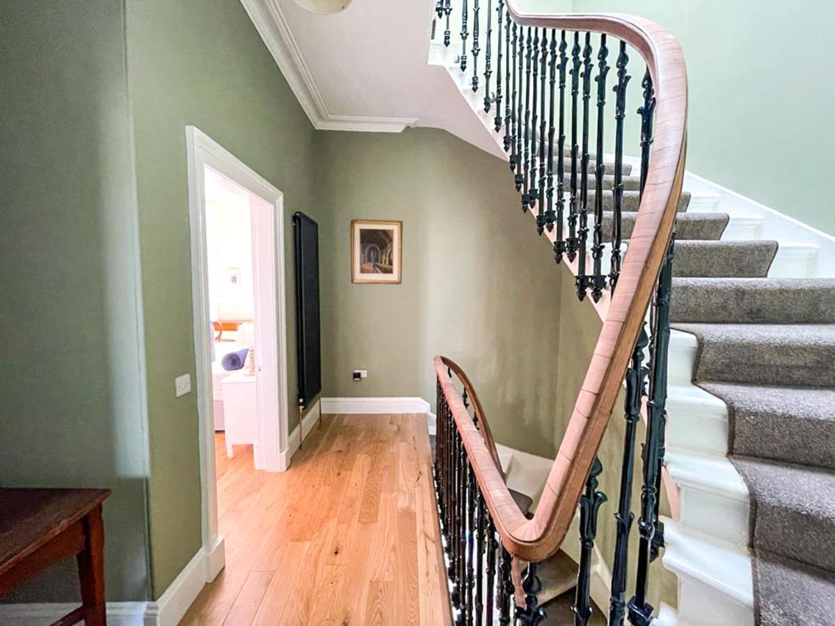 Remarkable 5Br Townhouse With Garden, Sleeps 12 EDI Exterior photo