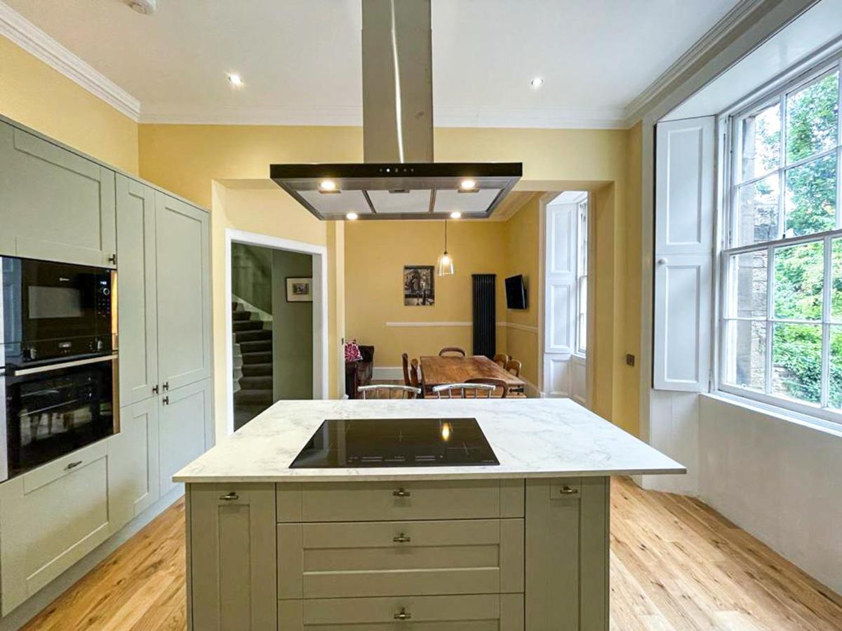 Remarkable 5Br Townhouse With Garden, Sleeps 12 EDI Exterior photo