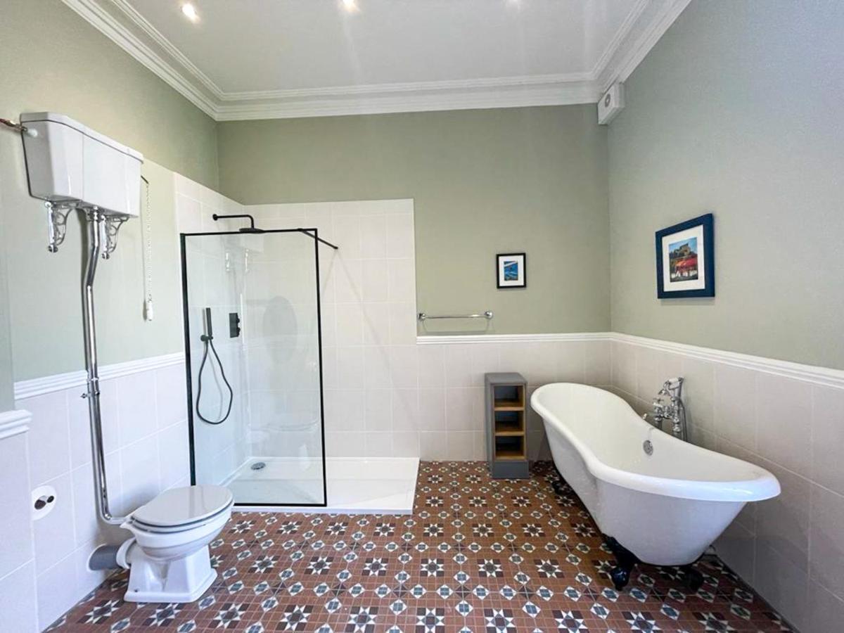 Remarkable 5Br Townhouse With Garden, Sleeps 12 EDI Exterior photo