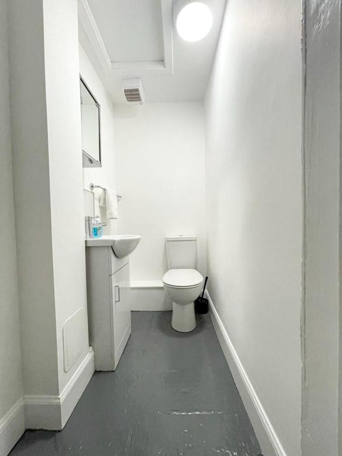 Remarkable 5Br Townhouse With Garden, Sleeps 12 EDI Exterior photo